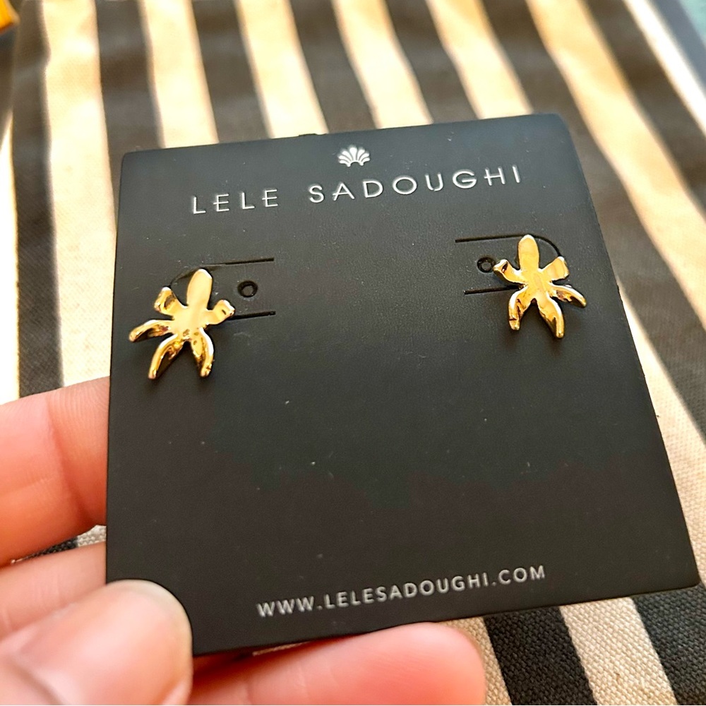 NWT Lele Sadoughi Gold Lily Earrings